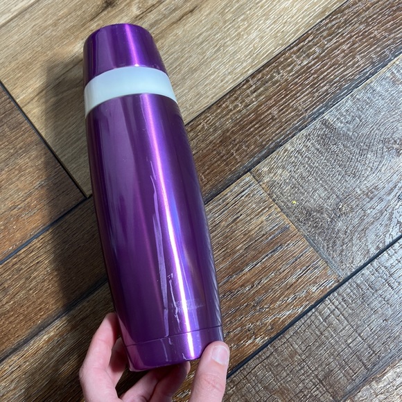 Starbucks 16 ounce Insulated Thermos with Drinking Cup Metallic Purple 2006 - Picture 7 of 16